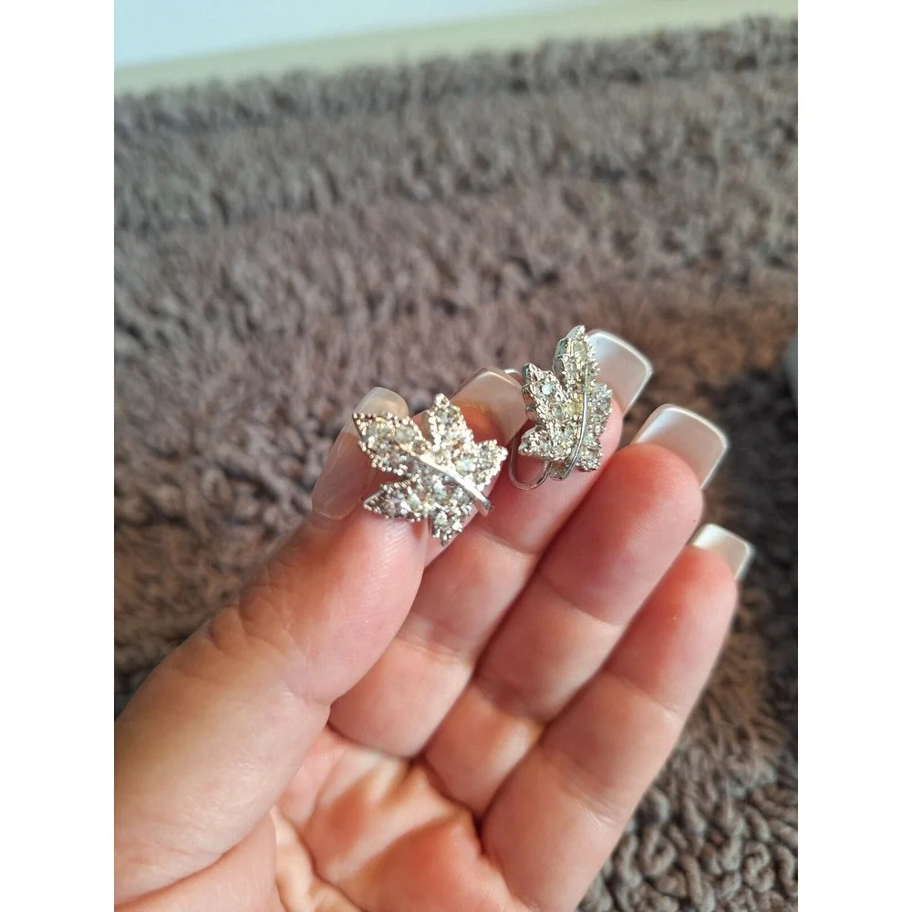 Vintage Keyes Rhinestone Brooch And Earrings Leaf Shape Silver Tone Srew Back...